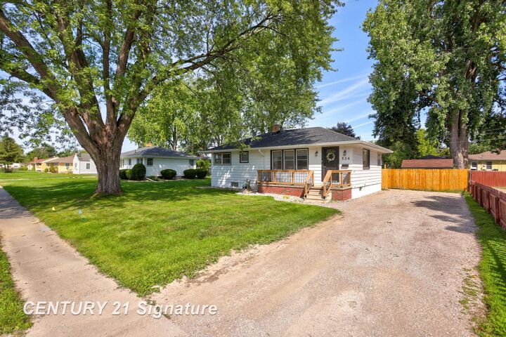 Property Photo:  534 Tulane Street  MI 48604 