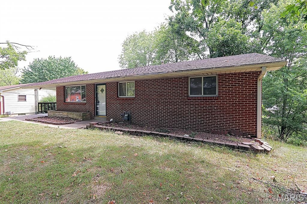 Property Photo: 1417 Mary Ann Street MO 63701