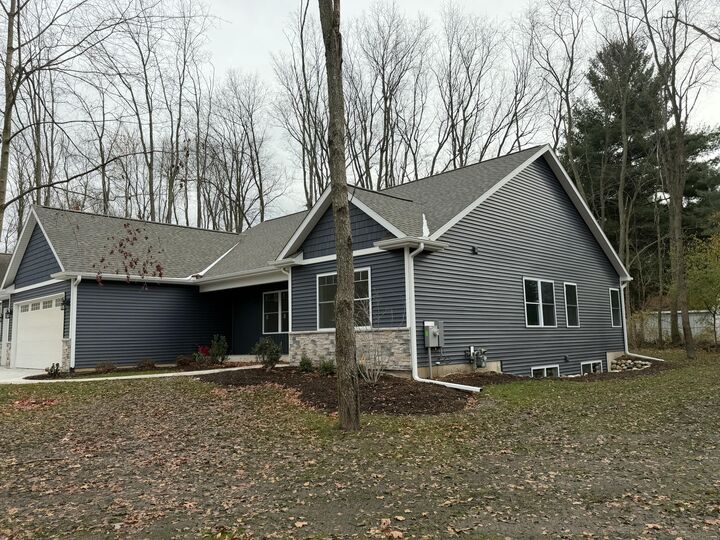 Property Photo: 9194 Kellie Lane MI 49083