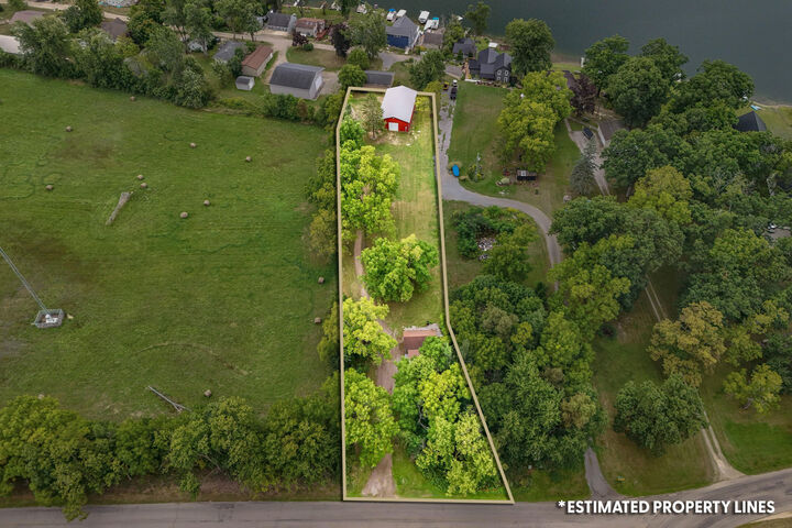 Property Photo: 6017 Skuse Road MI 49266