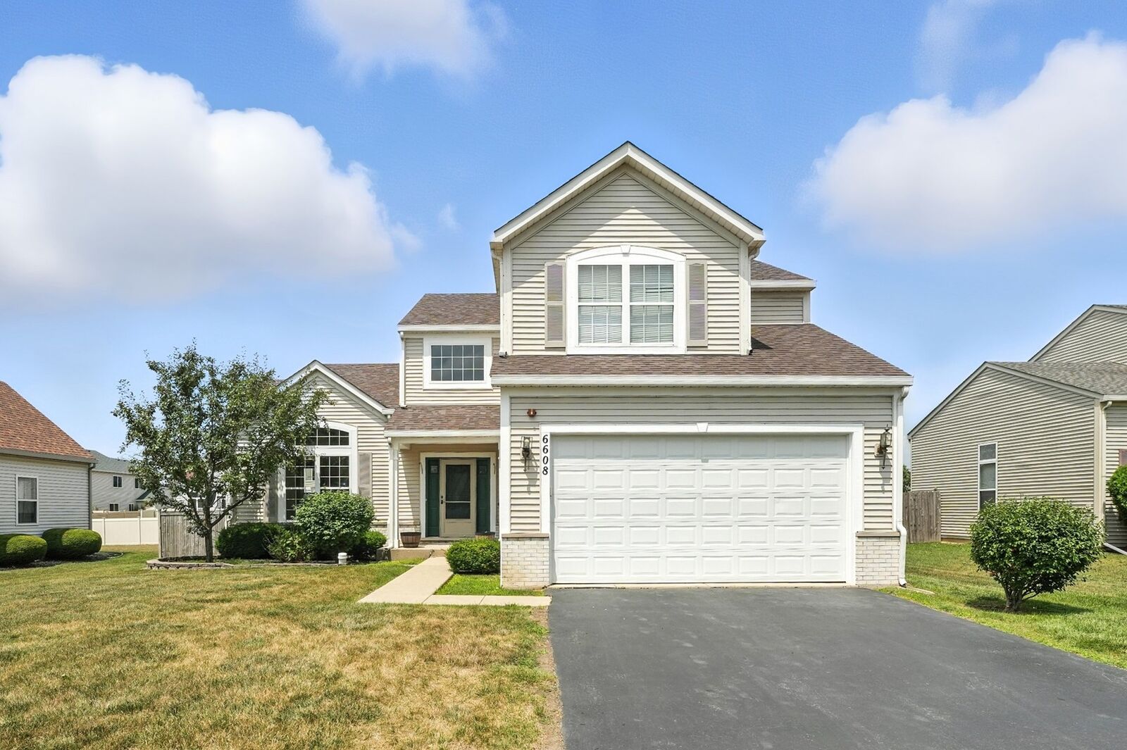Property Photo:  6608 Pasture Side Trail  IL 60443 