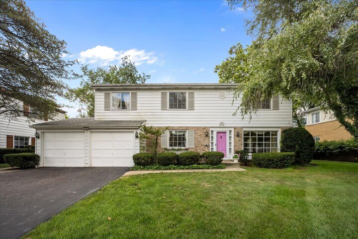 1505 Hackberry Road  Deerfield IL 60015 photo