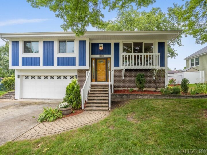 259 Cunningham Lane  Bloomingdale IL 60108 photo