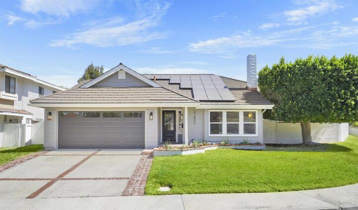 21492 Almondwood  Lake Forest CA 92630 photo