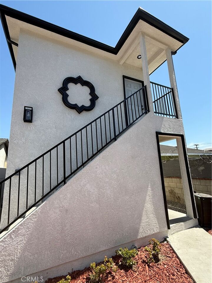 Property Photo:  8618 Graham  CA 90002 