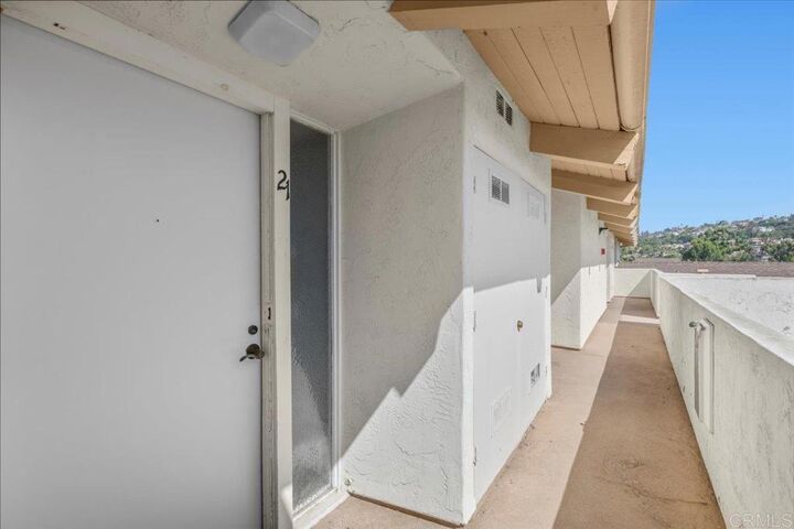Property Photo:  7512 Viejo Castilla 21  CA 92009 