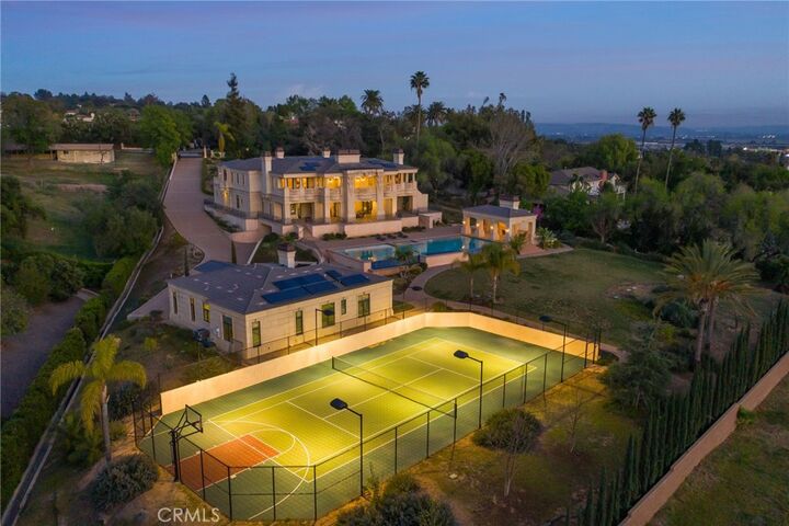 Property Photo:  165 Circle Drive  CA 91008 