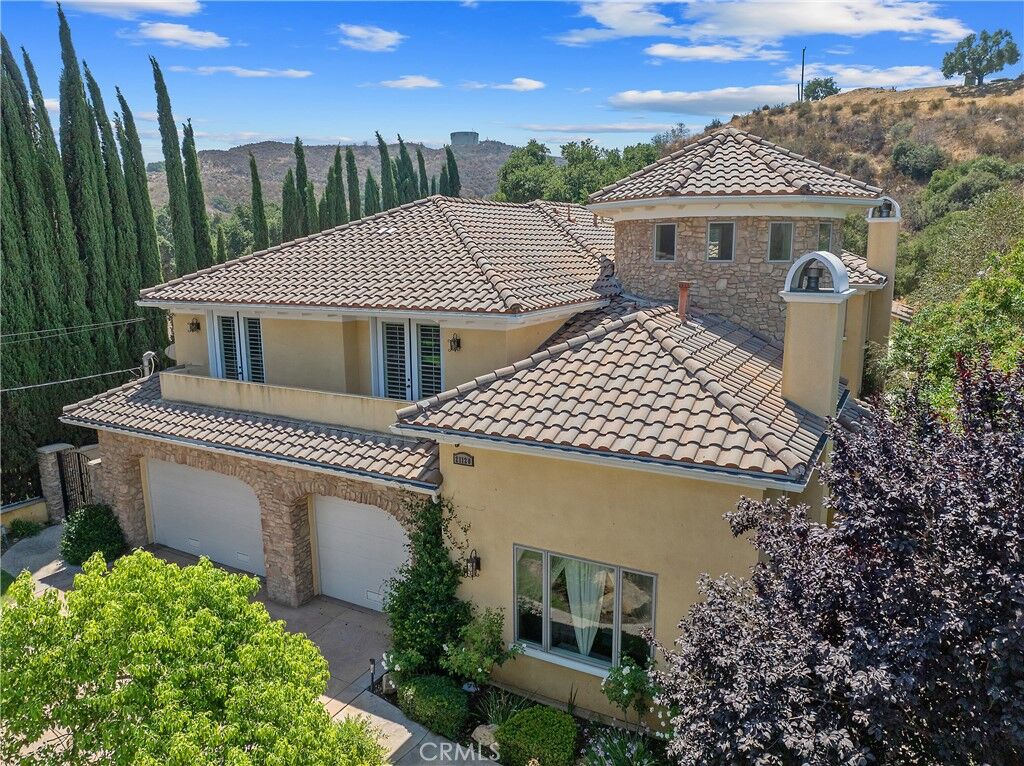 Property Photo: 21120 Placerita Canyon Road CA 91321