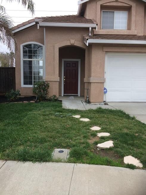 Property Photo: 3227 Jeanette Court CA 95376
