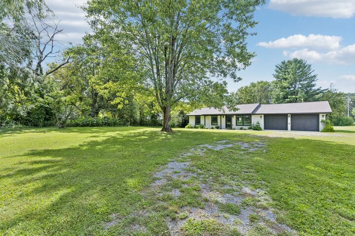 Property Photo: 17 Reid St TN 37387
