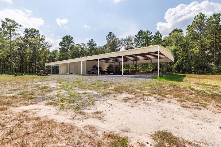 Property Photo: 3922 S US Hwy 69 TX 75901