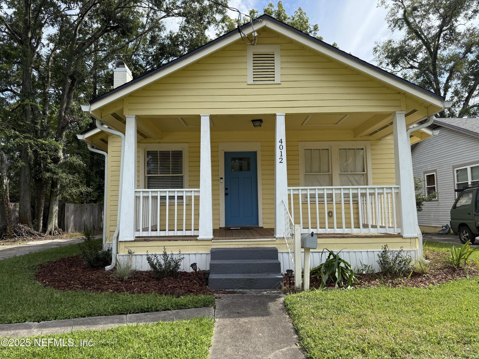 Property Photo:  4012 Myra Street  FL 32205 