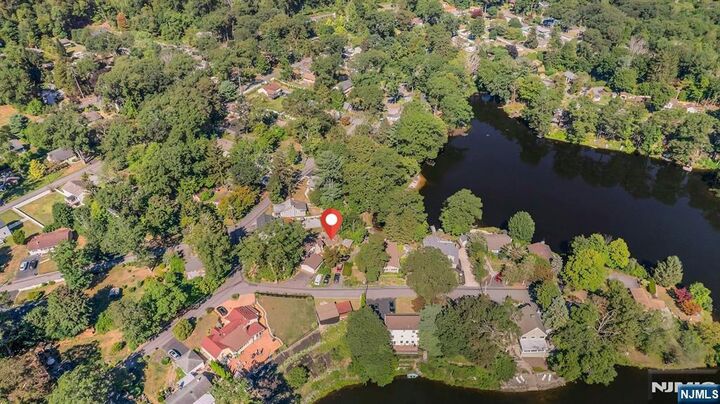 Property Photo: 17 Cayuga Trail NJ 07438