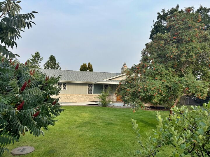 Property Photo:  612 N Curtis Street  MT 59801 
