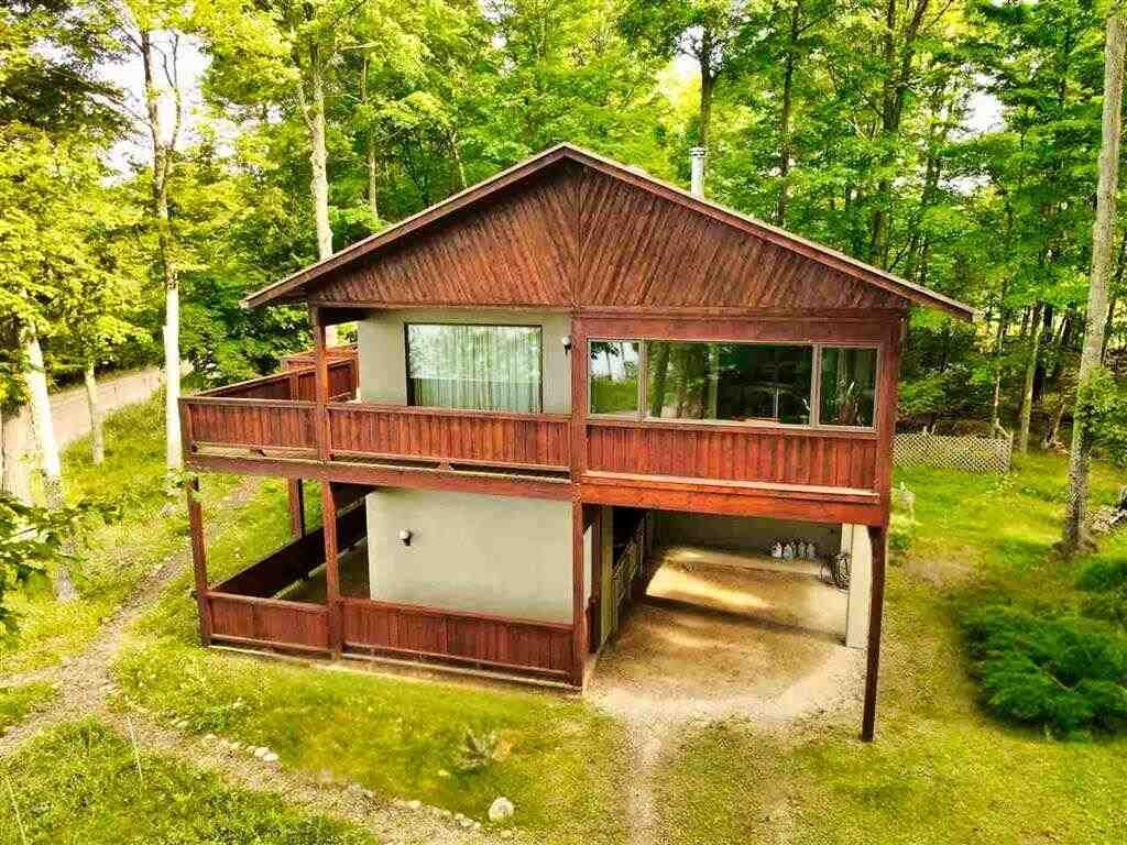 Property Photo:  11838 Lakeshore  MI 49720-0000 