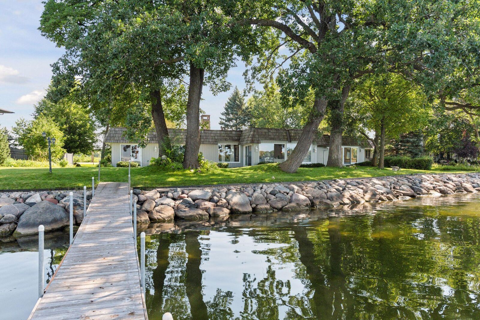 Property Photo: 4410 Manitou Road MN 55331