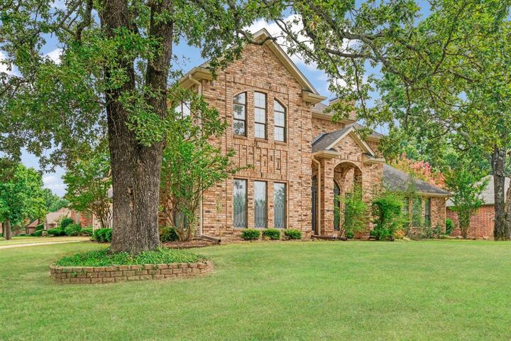 Property Photo: 2720 Oak Creek Drive TX 75462