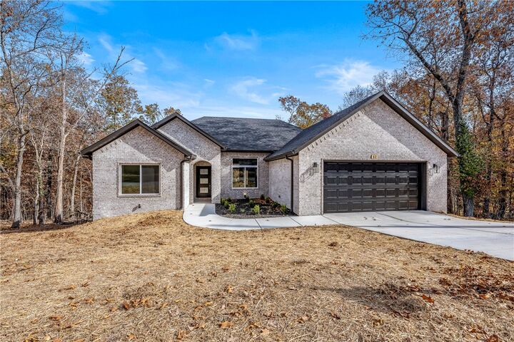 Property Photo:  12 Woodbridge Drive  AR 72714 