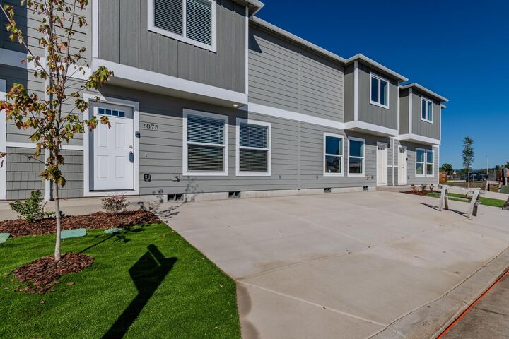 Property Photo:  7875 Houston Lp  OR 97503 