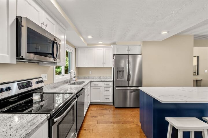Property Photo: 51 Griffin Rd MA 01701