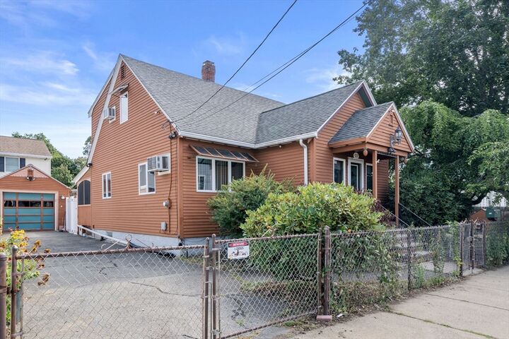 Property Photo: 37 Arbor St MA 01902