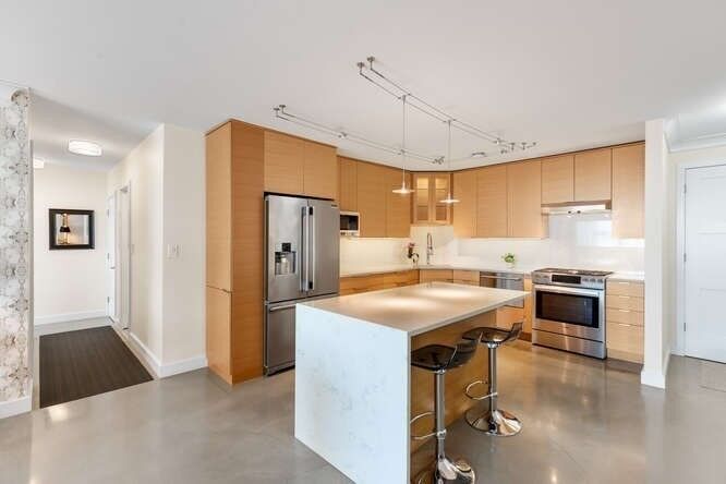 Property Photo:  8 Whittier 21E  MA 02114 