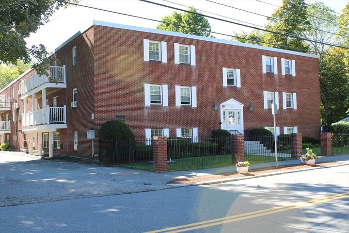 Property Photo: 276 Albion Street 24 MA 01880