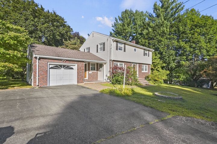Property Photo:  198 Trull Lane E  MA 01852 
