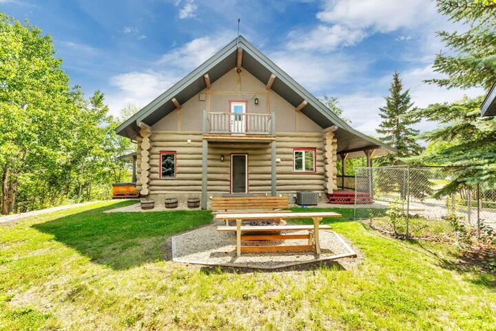 Property Photo: 37280 Highway 816 10 AB T4E 0V5