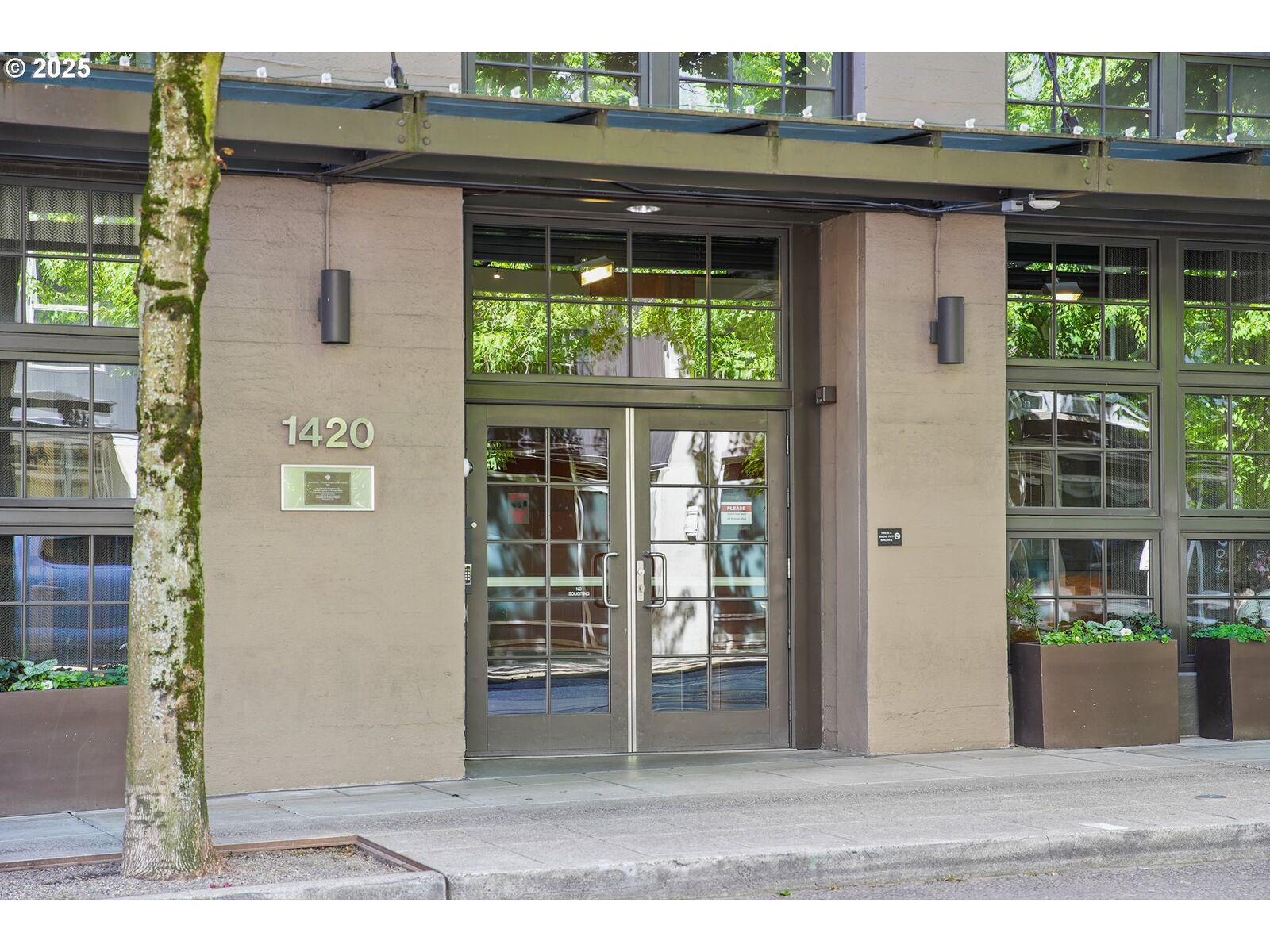 Property Photo:  1420 NW Lovejoy St 714  OR 97209 