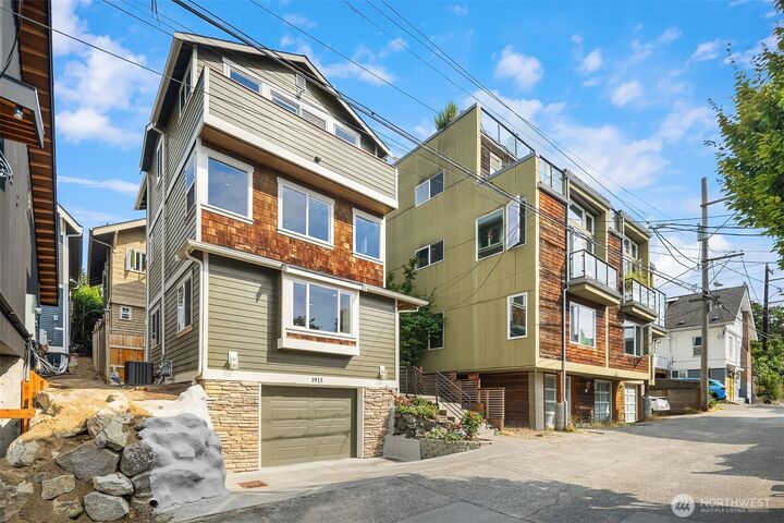 Property Photo: 1915 9th Avenue W WA 98119