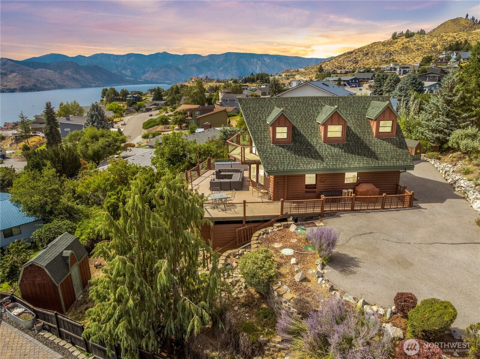 Property Photo: 114 Stormy Mountain Wy WA 98816