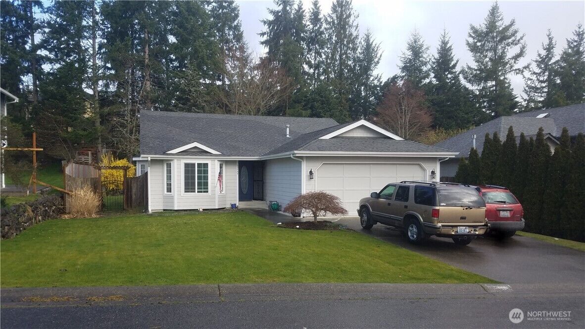 Property Photo:  22734 SE 264th Place  WA 98038 