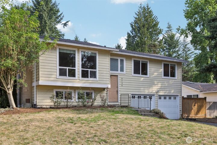 Property Photo:  9726 NE 128th Street  WA 98034 