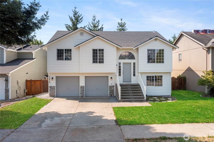 15010  93rd Avenue E  Puyallup WA 98375 photo