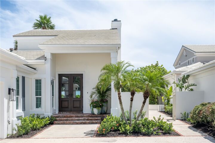 Property Photo: 151 S Camelia Court FL 32963