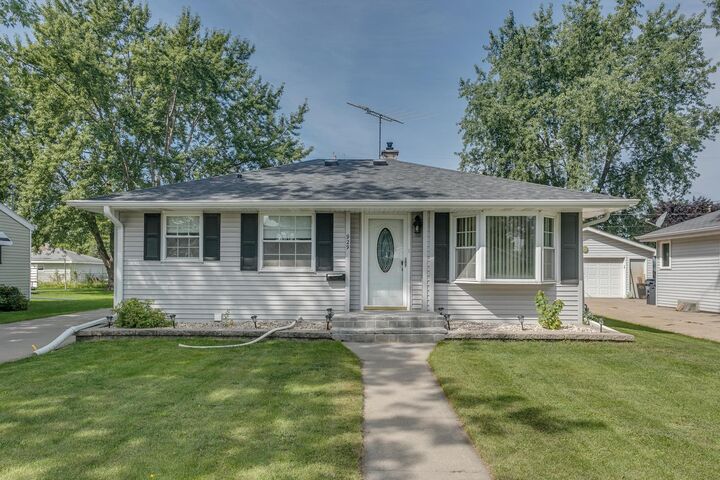 929 Gail Avenue  Neenah WI 54956 photo