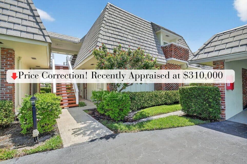 Property Photo:  324 Orange Tree Drive 5  FL 33462 