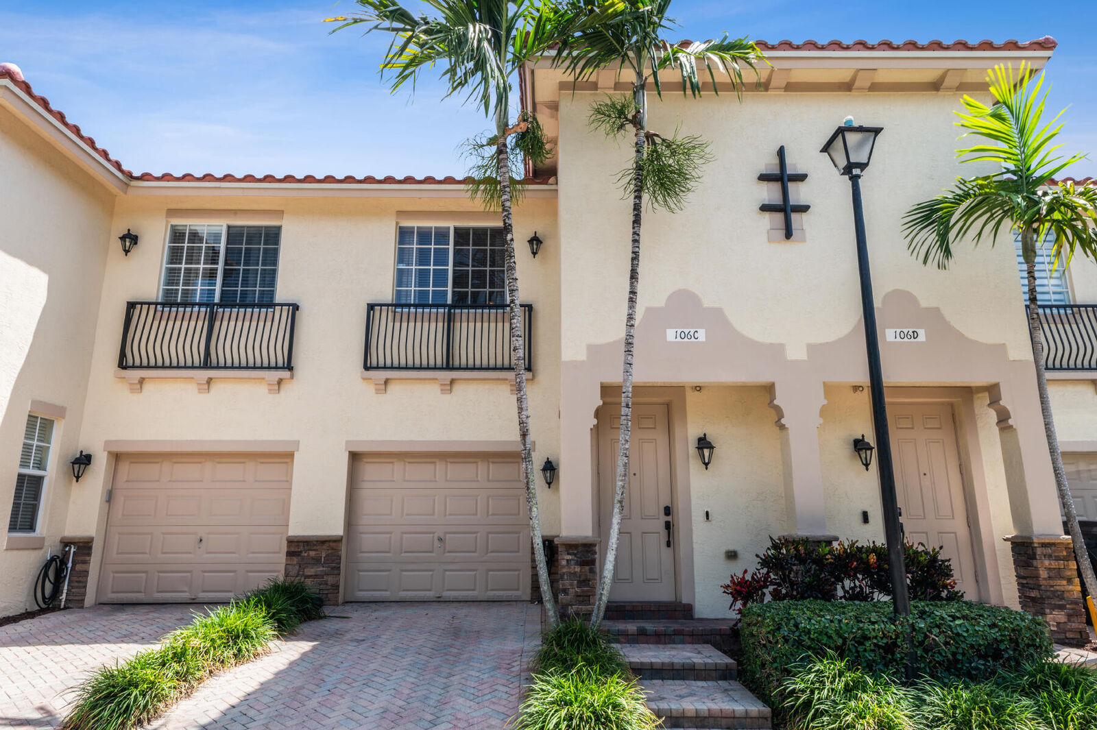 Property Photo:  106 S Longport Circle 14C  FL 33444 