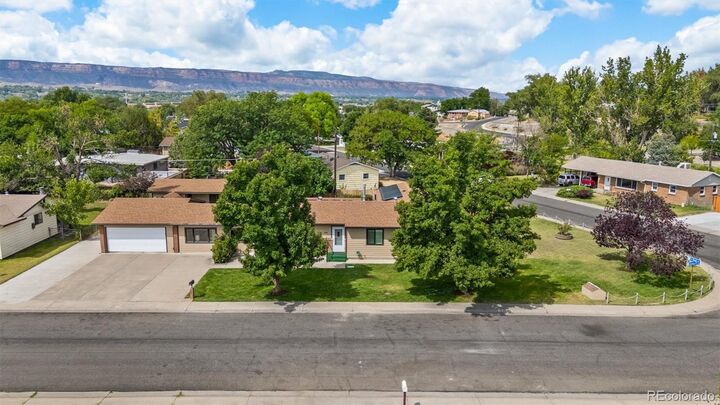 Property Photo:  1809 Juniper Street  CO 81505 