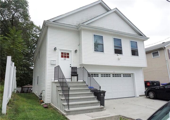 12 Thomas Avenue  Pawtucket RI 02860 photo