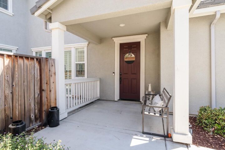 Property Photo: 630 Cerrato Way CA 95023