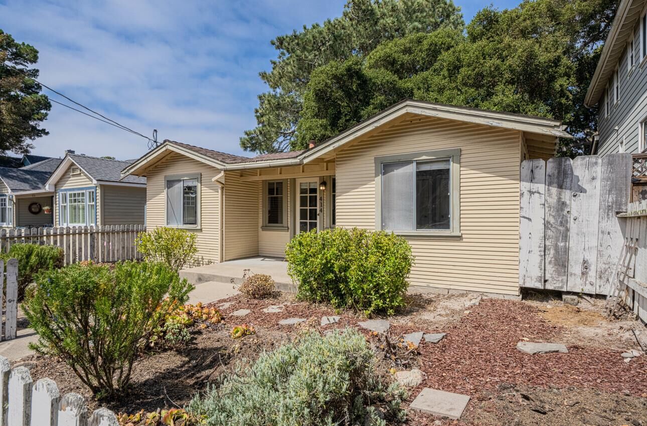 Property Photo:  414 Sinex Avenue  CA 93950