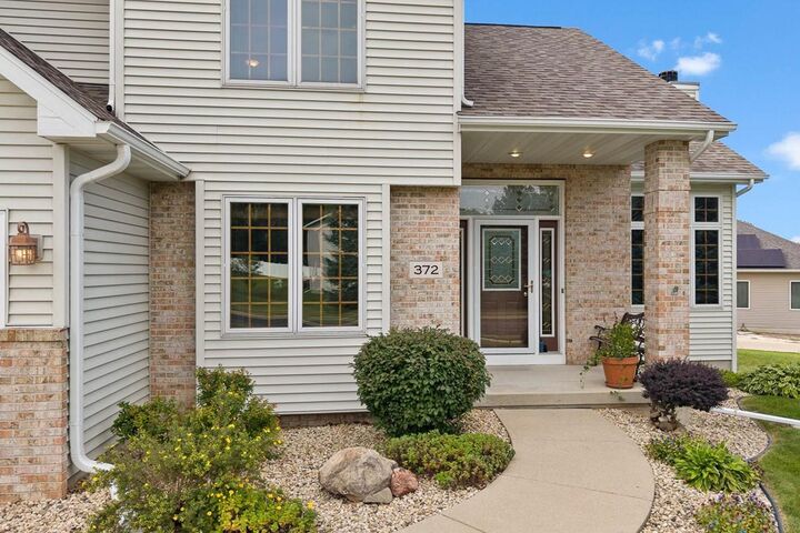 Property Photo:  372 Stoney Ridge Trail  WI 53589 