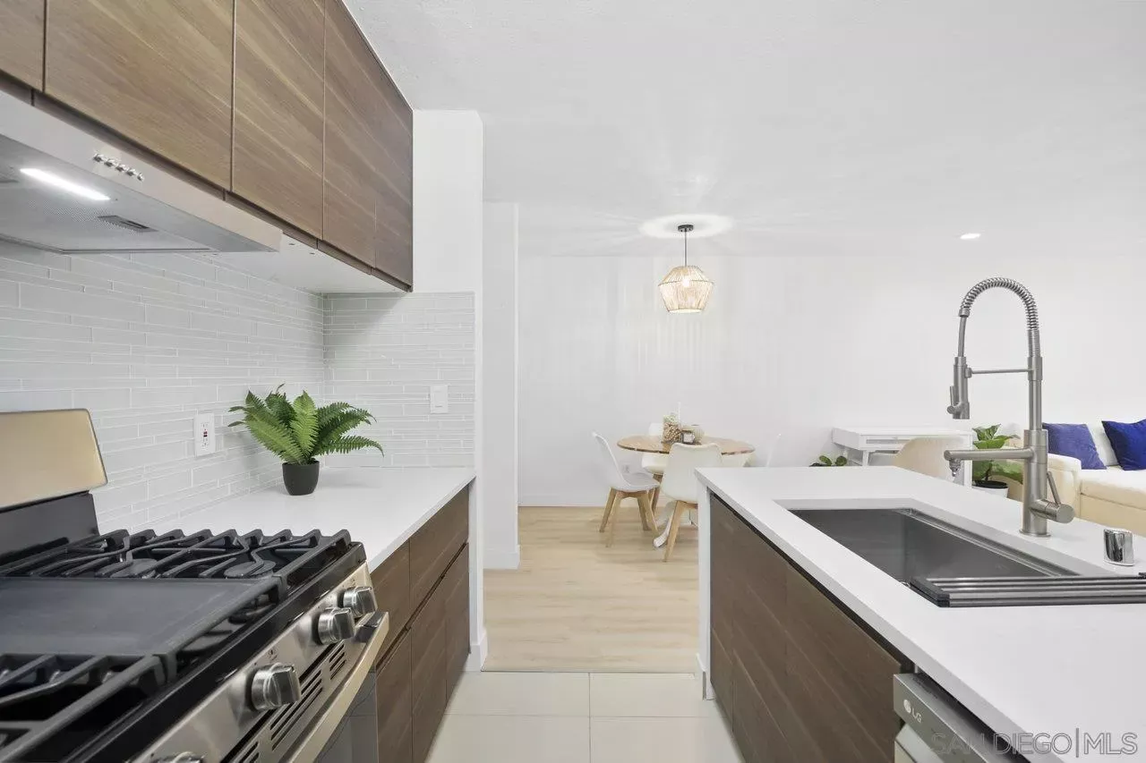 Property Photo: 1621 Hotel Cir S E114 CA 92108