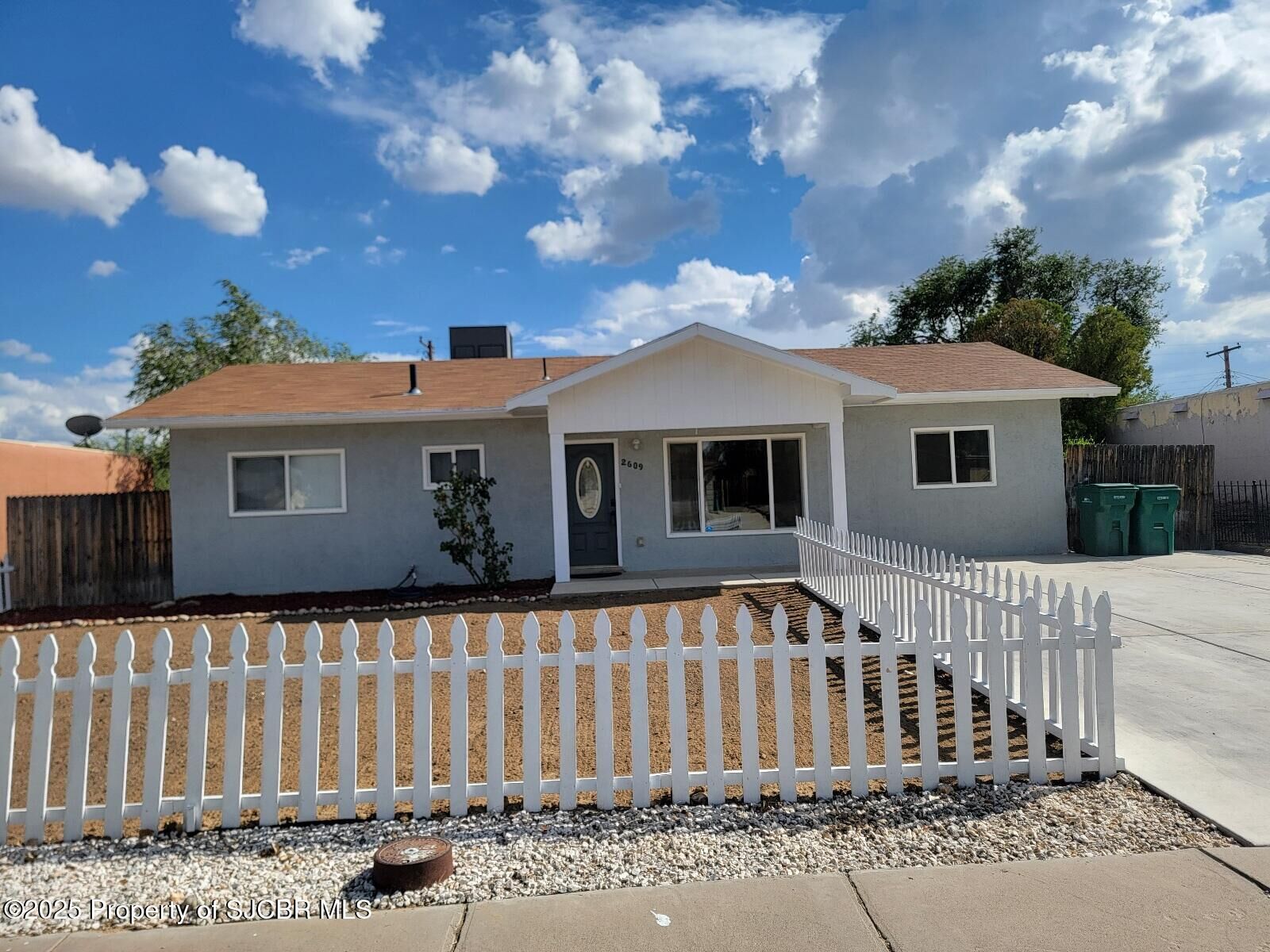 Property Photo:  2609 E 24th Street  NM 87401 