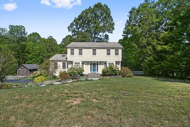 Property Photo:  23 Colonial Drive  CT 06811 