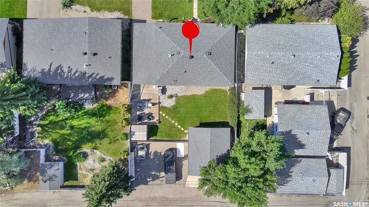 Property Photo:  80 Macdonald Crescent  SK S9H 1P4 