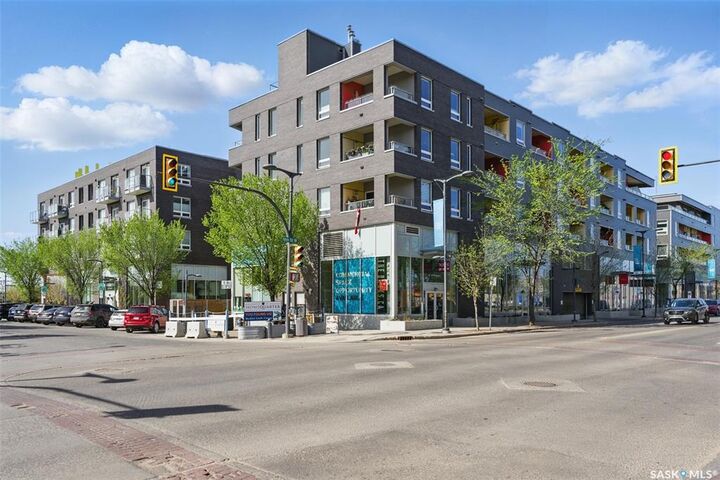 404 C Avenue S 221  Saskatoon SK S7M 5M9 photo