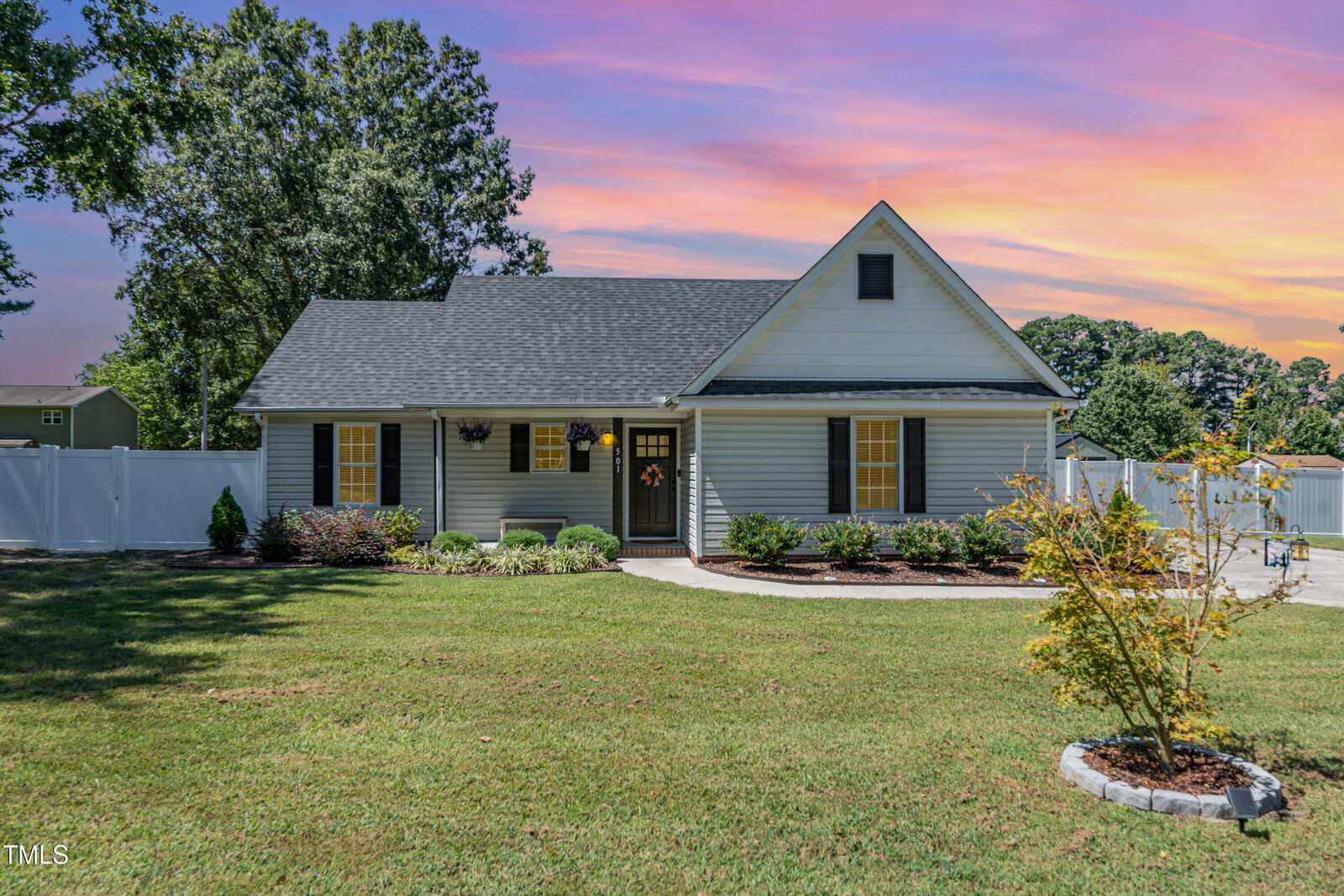 Property Photo: 501 Somerset Drive NC 27597